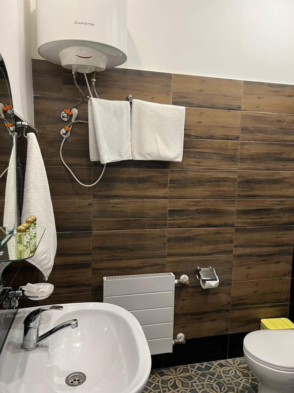 Borovik Hotel Novoszilki Kültér fotó